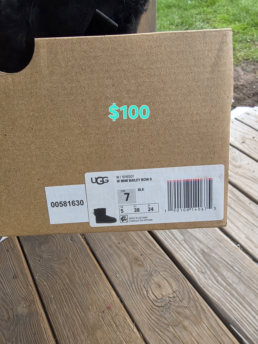 UGG W Mini Bailey Bow II Boot Box - Black